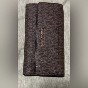 Michael Kors pre owned wallet